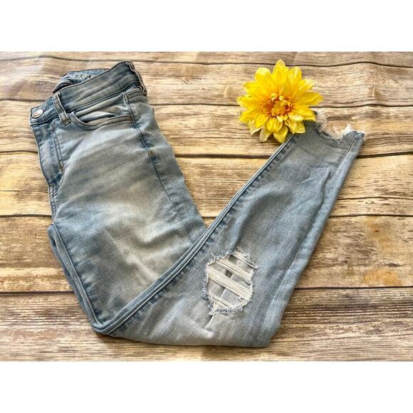 American eagle Denim - AMERICAN EAGLE HIGH RISE JEANS